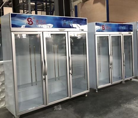 Buen precio Frigorífico de pantalla comercial de fácil limpieza 1005L Frigorífico de pantalla de tres puertas en línea